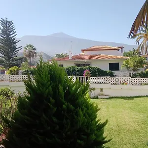 Luminoso Y Tranquilo Estudio Zona Botánico Vista Teide Puerto de la Cruz (Tenerife)